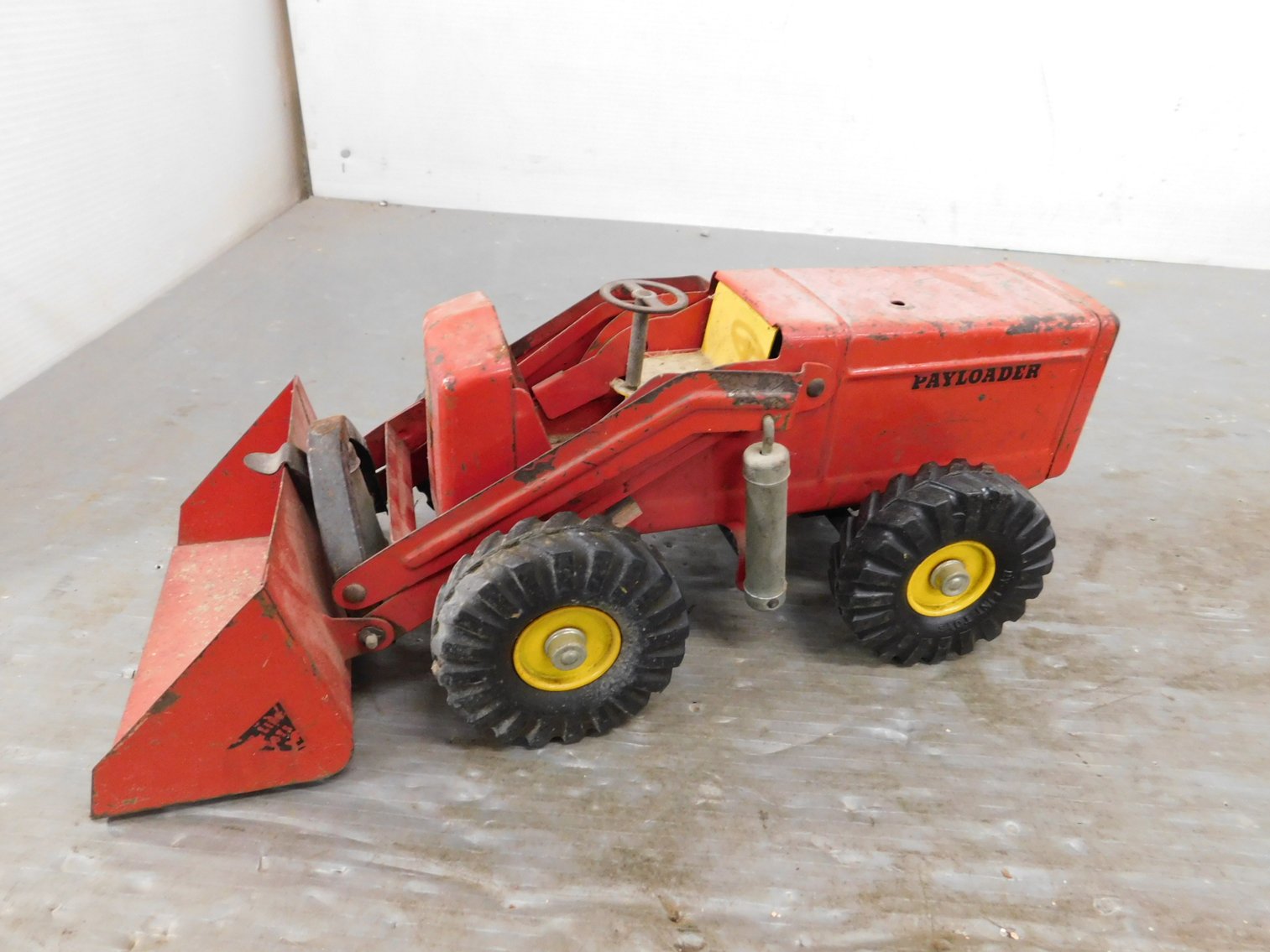 Image for Absolute Online Auction #2155