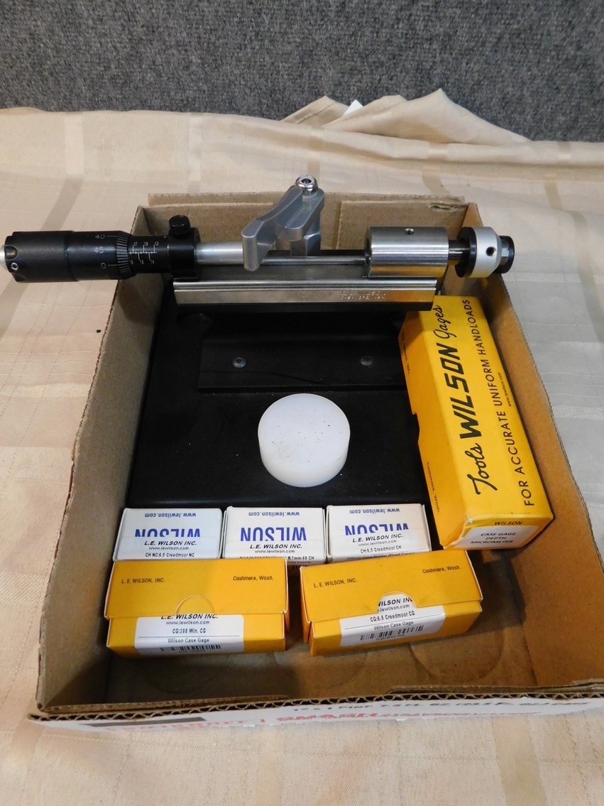 Image for Absolute Online Auction #2155