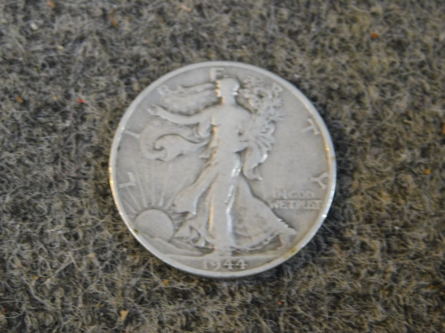 Image for Absolute Online Auction #2156