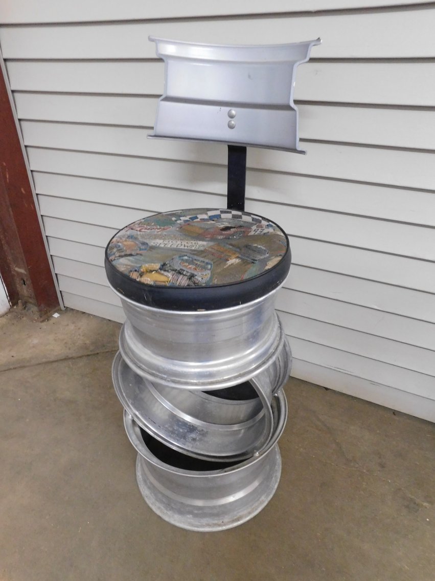 Image for Absolute Online Auction #2160