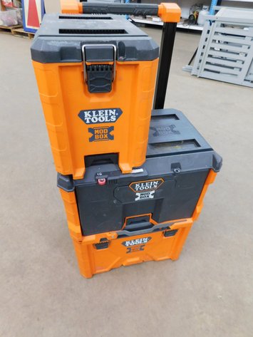 Image for Absolute Online Auction #2179