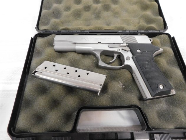 Image for Absolute Online Auction #2193