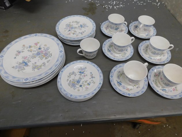 Image for Absolute Online Auction #2193