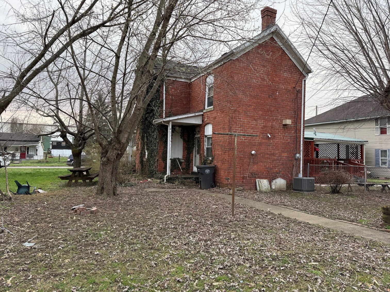Image for Live Onsite Real Estate Auction with Online Bidding