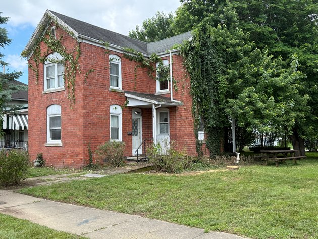 Image for Live Onsite Real Estate Auction with Online Bidding