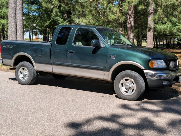 Image for Rhinelander Estate Auction! *** Ford F150, Lund Boat, Antiques, Sporting Goods, Home Contents & More!