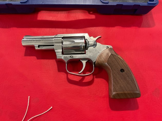 Image for Three Lakes,  WI ** Online 70 Firearms, Sporting Goods, 6 Golf Carts, Tools, Antiques & More!