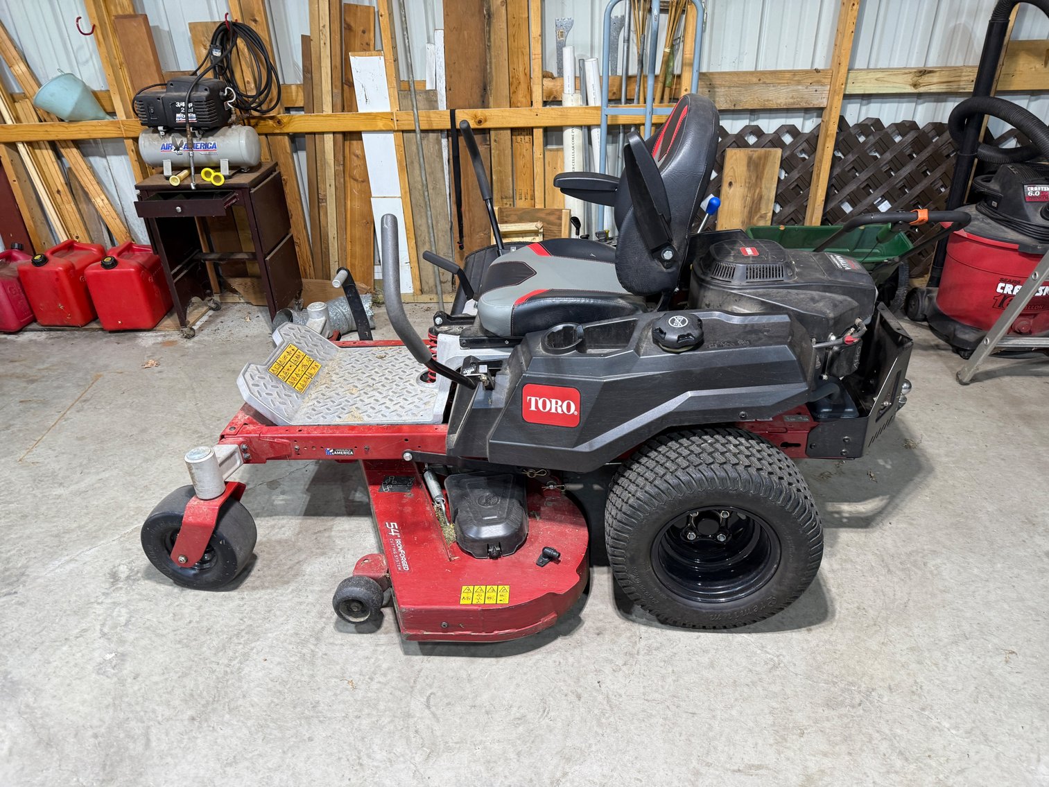 Image for Crandon, WI ***  2023 Chevrolet Truck w/3400 miles brings $52,000