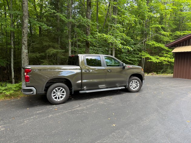 Image for Crandon, WI ***  2023 Chevrolet Truck w/3400 miles brings $52,000