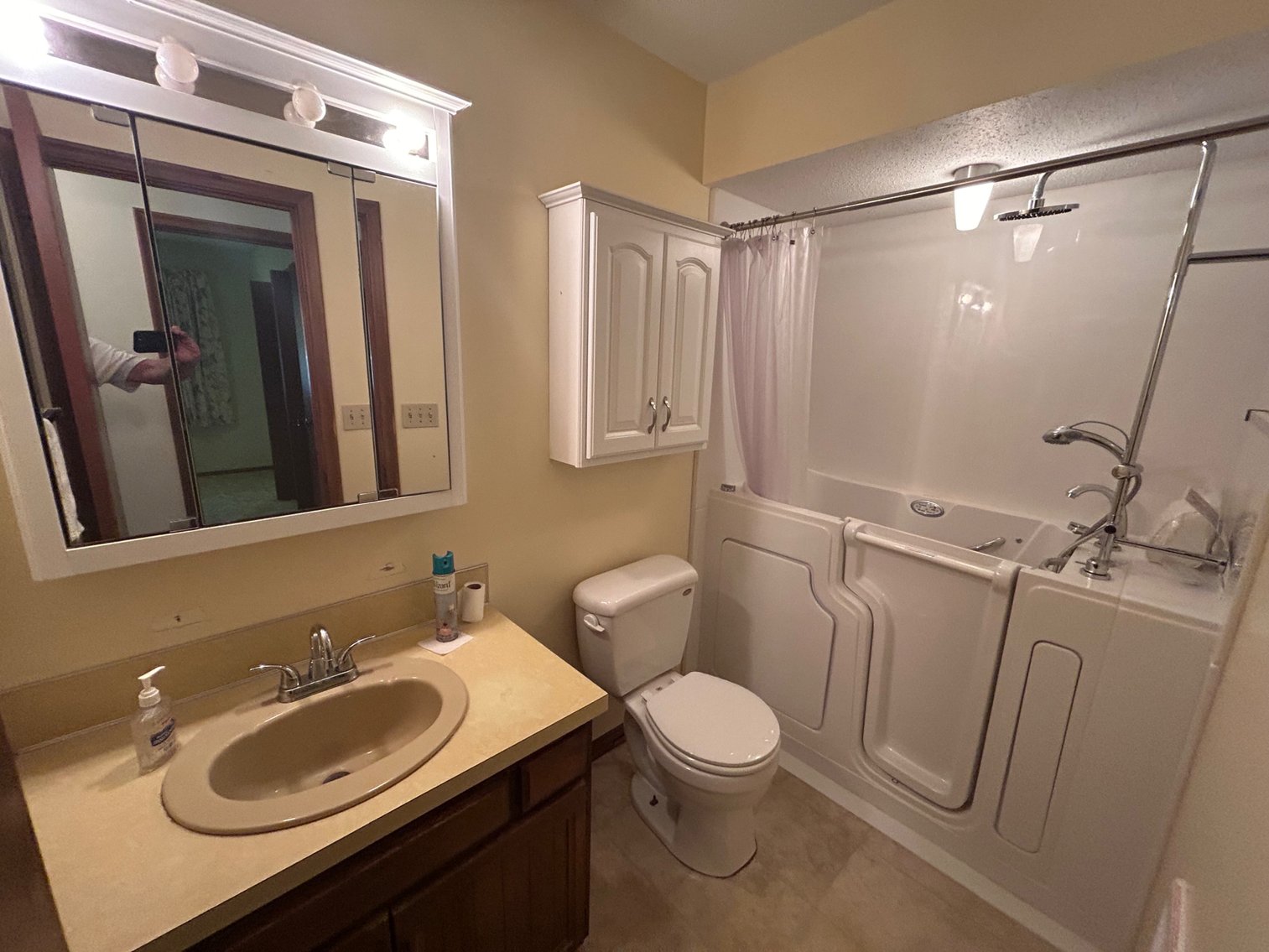 Image for 2100 Candlewick Dr, Findlay, OH  45840