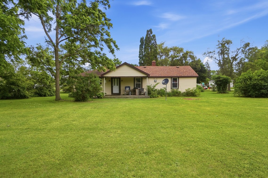 Image for 20 Quarry Lane, Luckey Ohio 43443