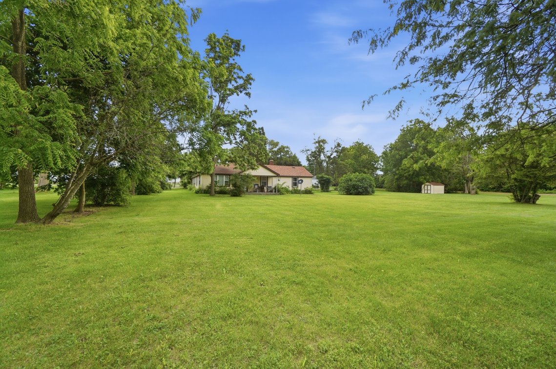 Image for 20 Quarry Lane, Luckey Ohio 43443