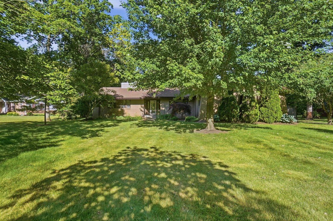 Image for 1005 Oak Park Dr, Toledo, OH 43617