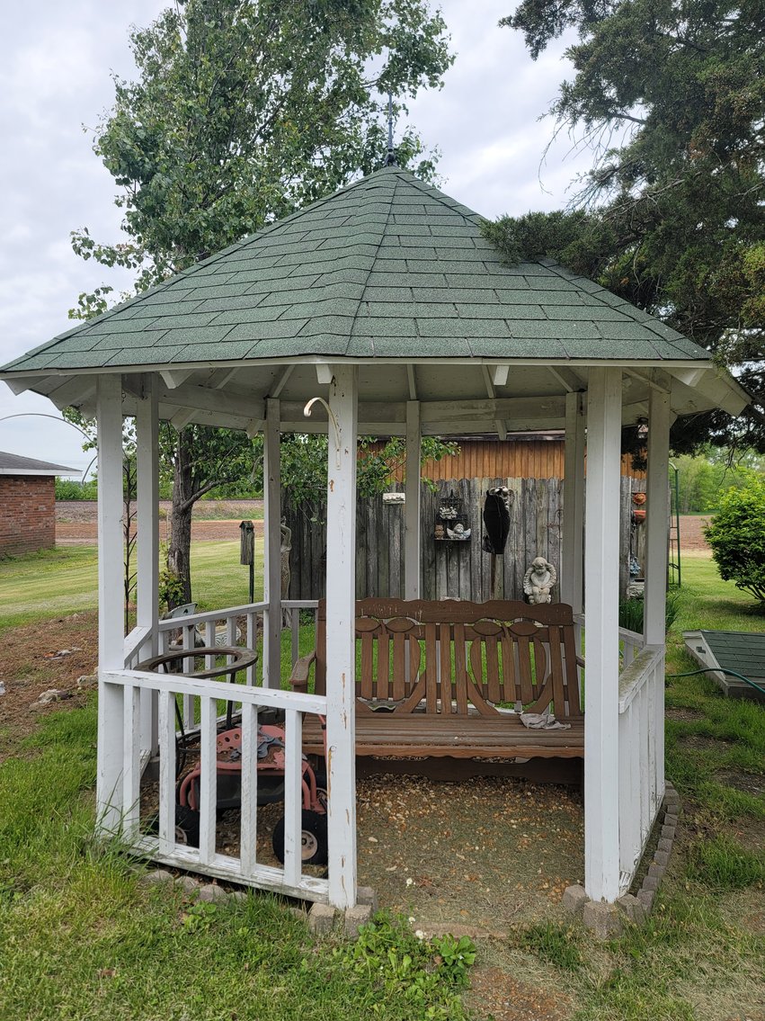 Image for Bid Your Way to Country Living: Rockwood Home Ready for New Owner at Auction