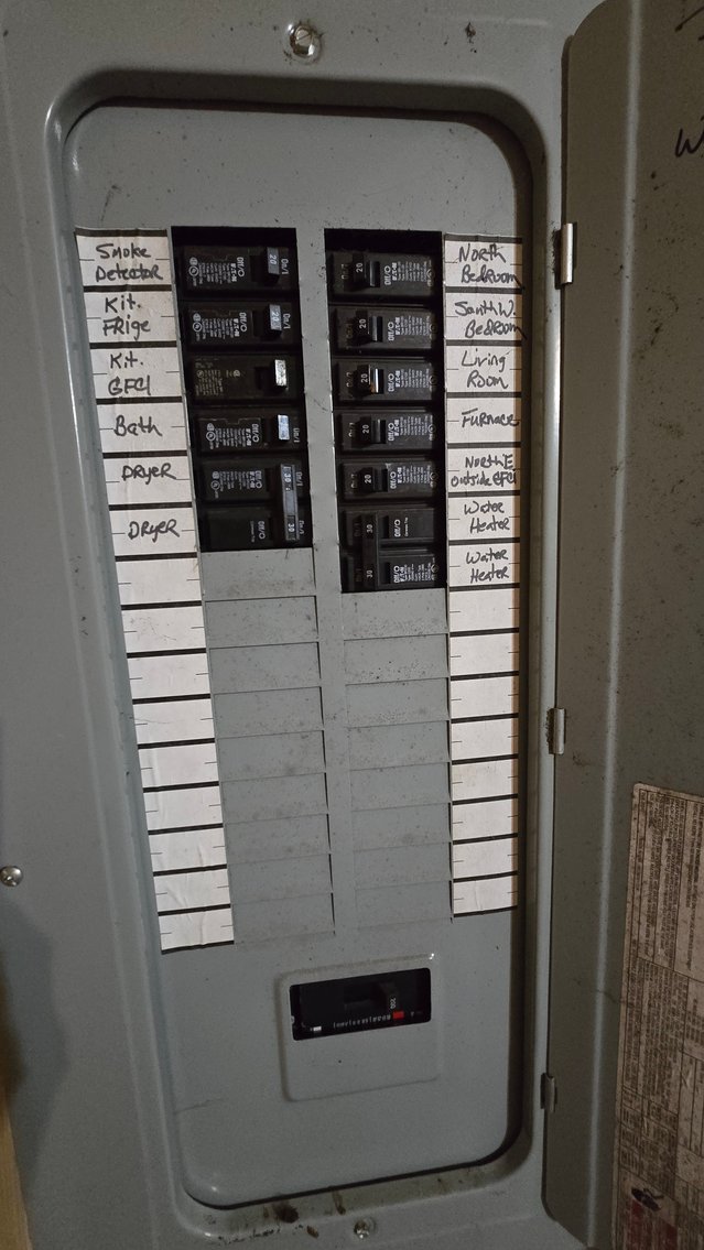 Image for Ready for Your Magic Touch: Herrin Home at Online Auction