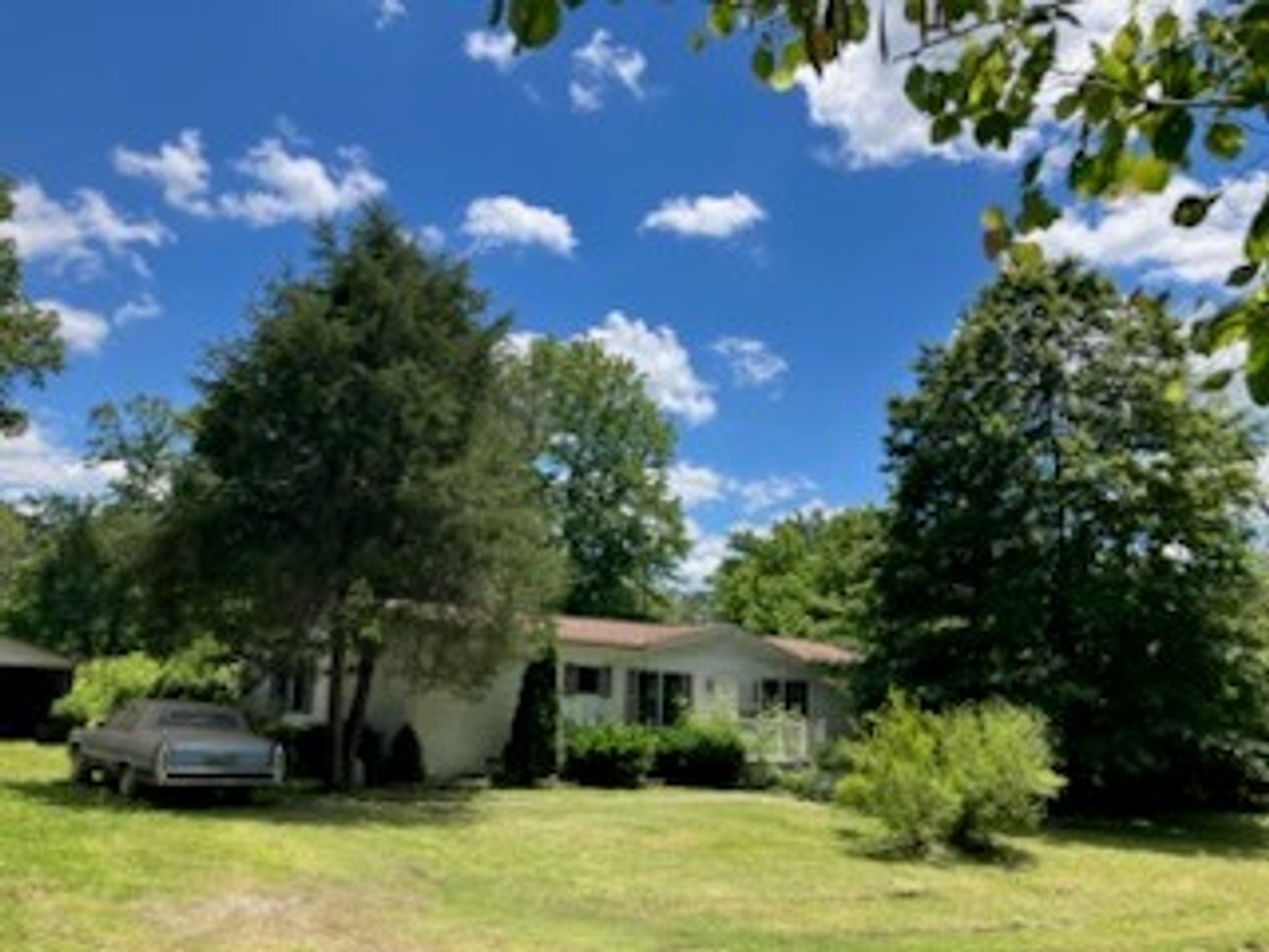 Image for Peaceful Country Living with Privacy and Space