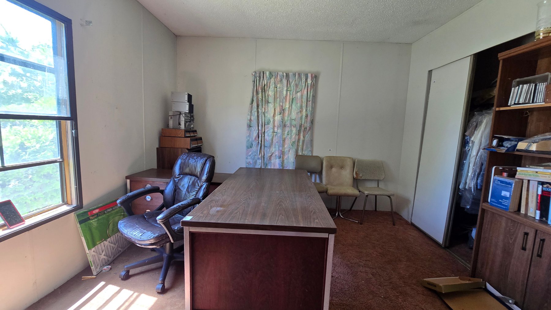 Image for Peaceful Country Living with Privacy and Space