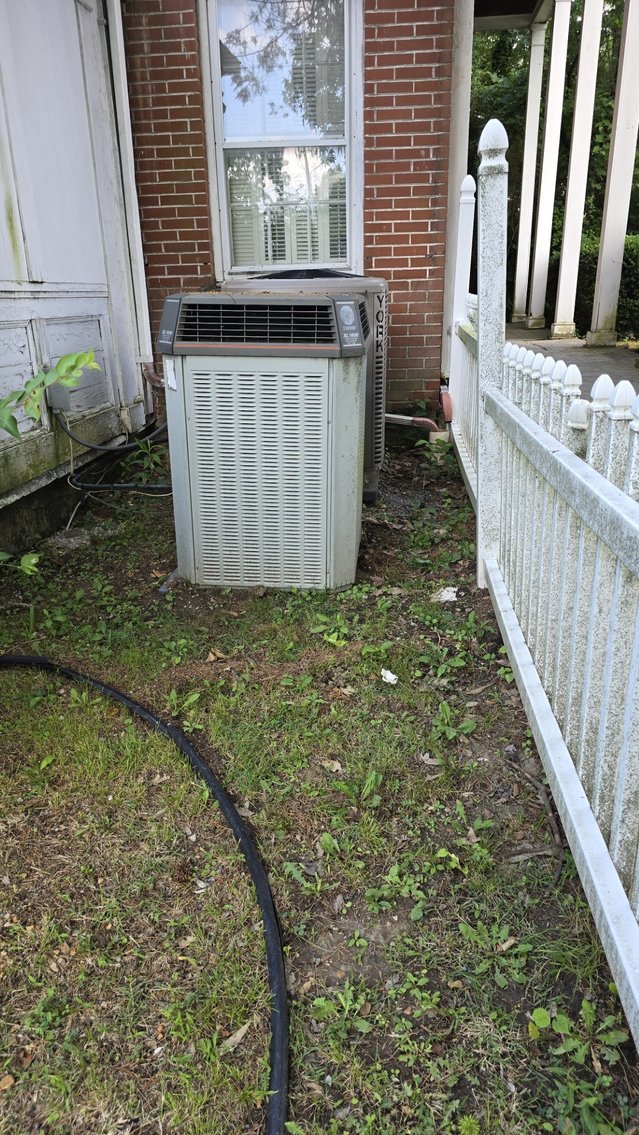 Image for Historic 2-Story Sears Home -- Online Real Estate Auction