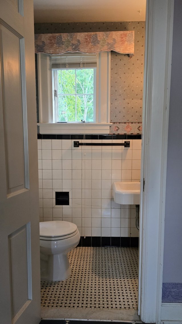 Image for Historic 2-Story Sears Home -- Online Real Estate Auction