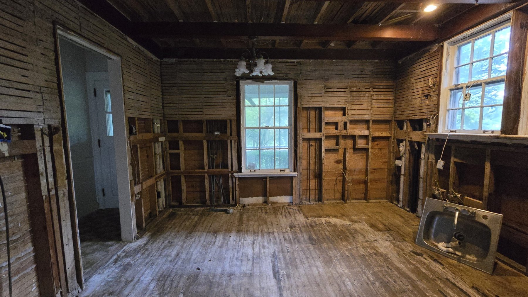 Image for Historic 2-Story Sears Home -- Online Real Estate Auction