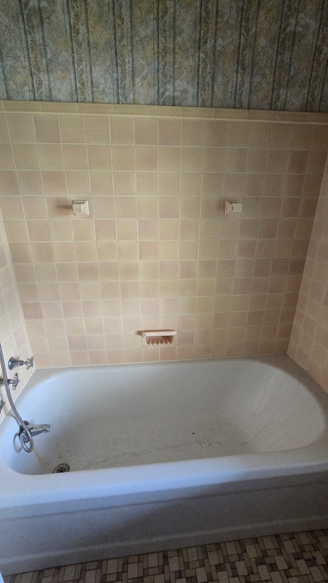 Image for Historic 2-Story Sears Home -- Online Real Estate Auction