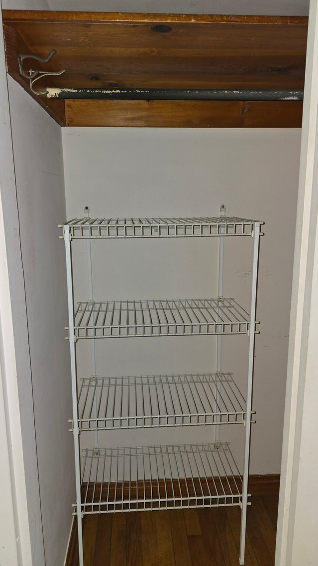 Image for Mid-Century Modern Home Ready for New Owner at Auction