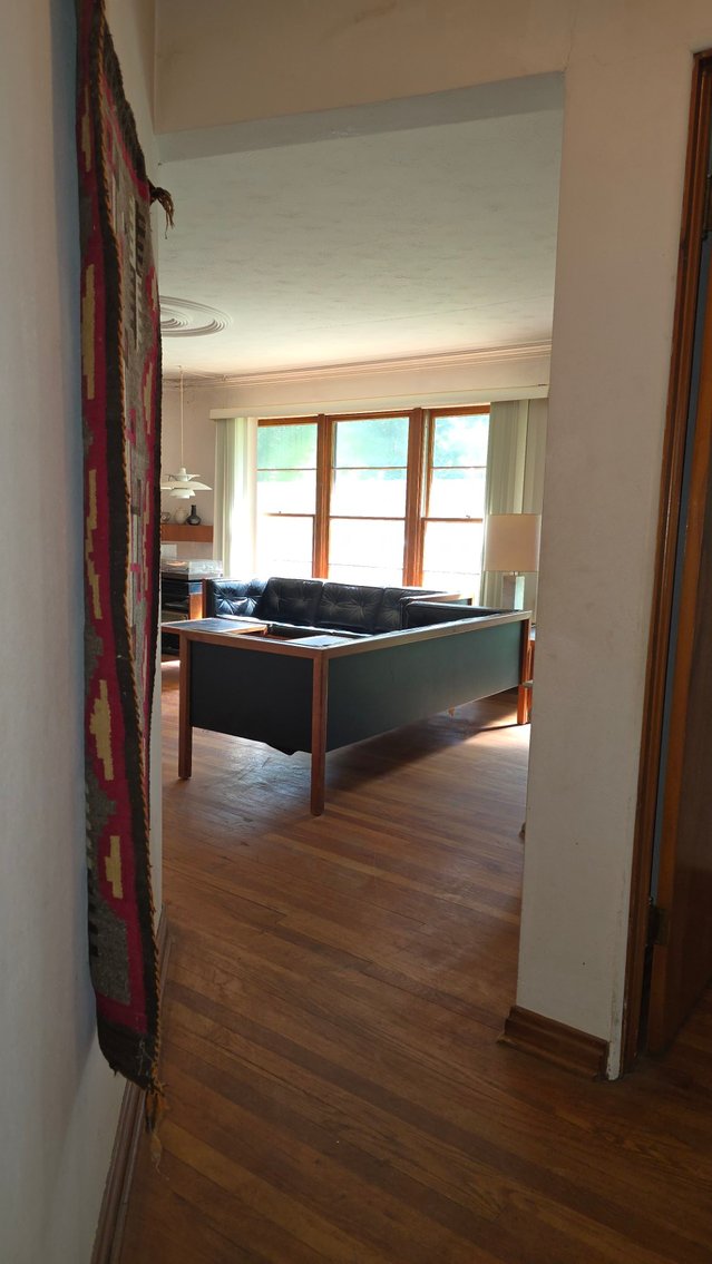 Image for Mid-Century Modern Home Ready for New Owner at Auction