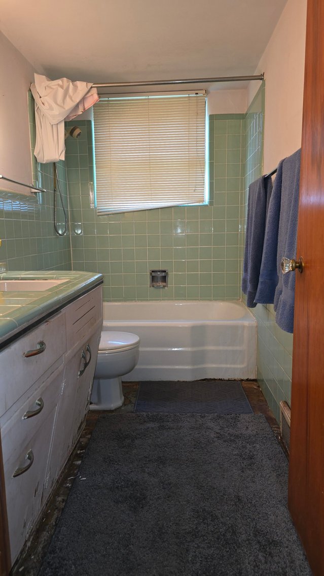 Image for Mid-Century Modern Home Ready for New Owner at Auction