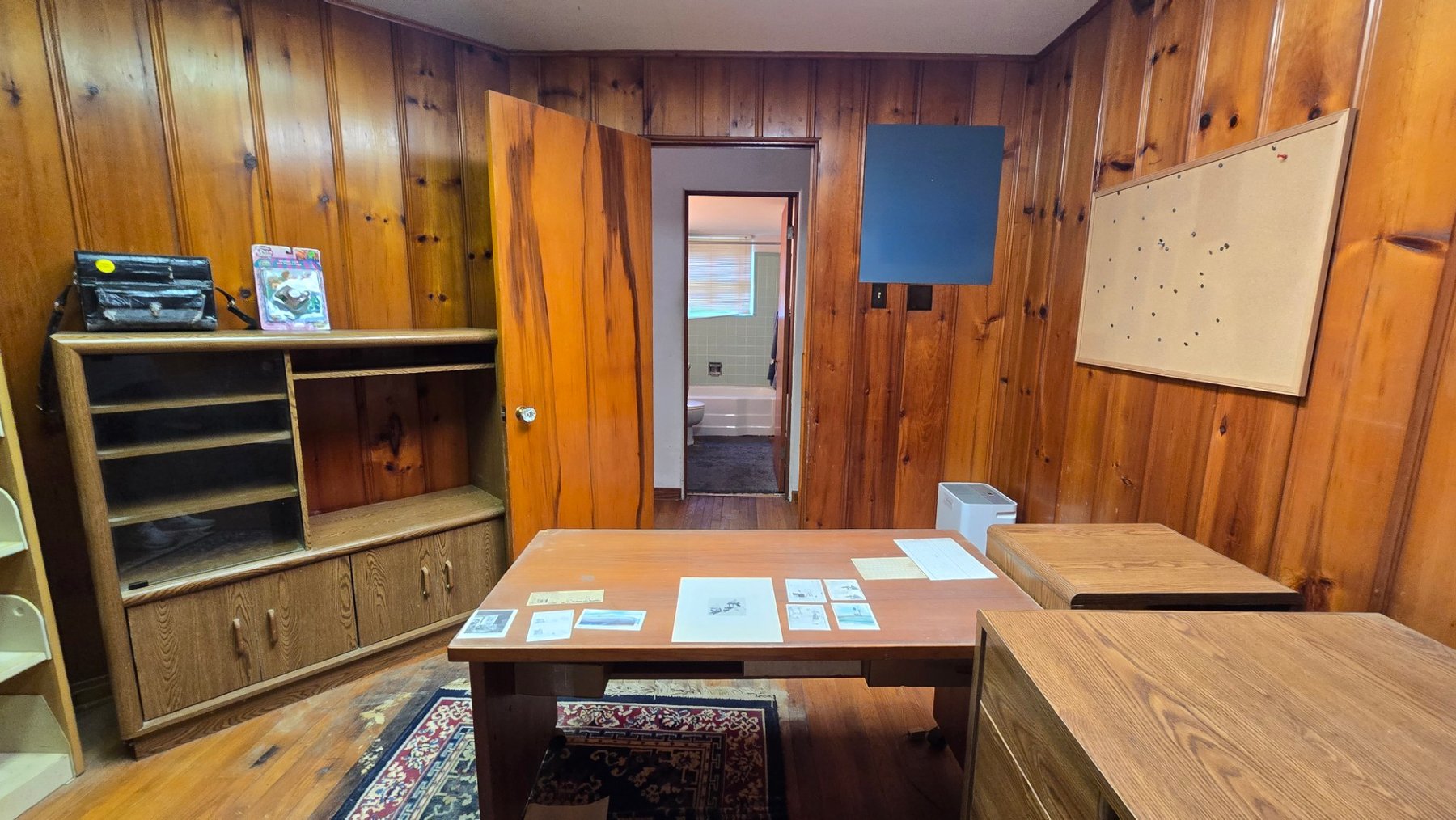 Image for Mid-Century Modern Home Ready for New Owner at Auction