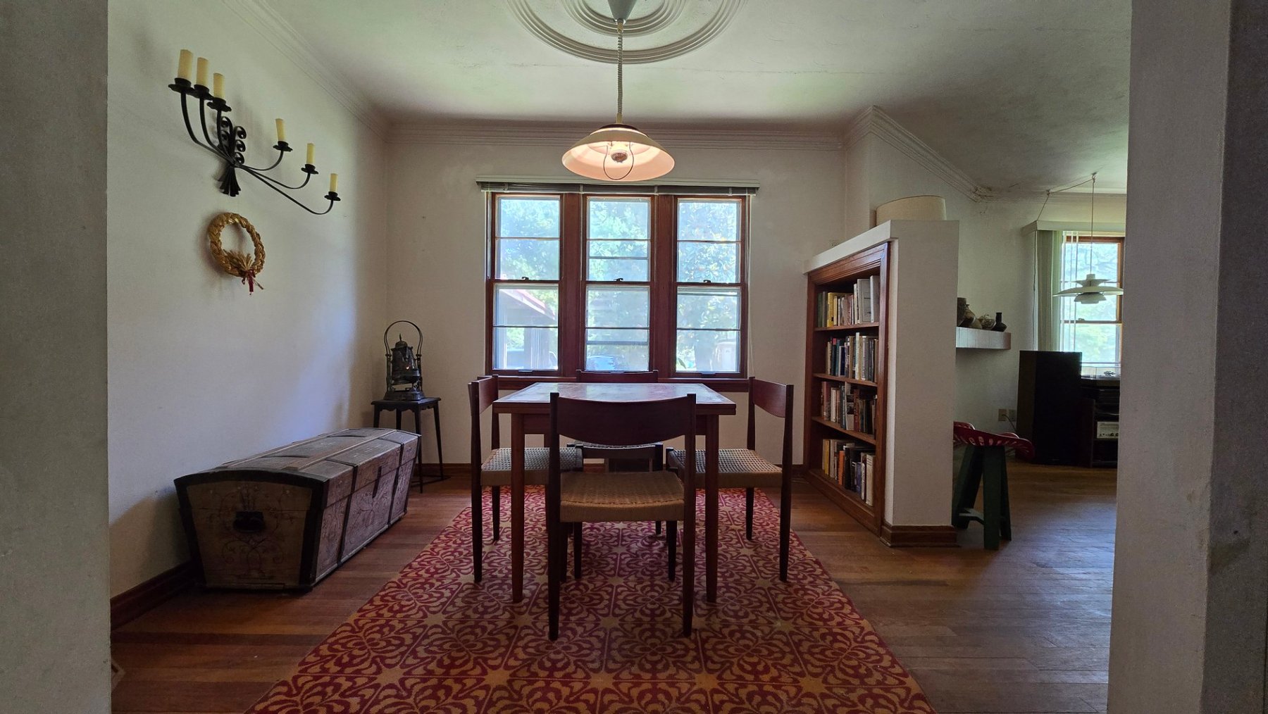 Image for Mid-Century Modern Home Ready for New Owner at Auction