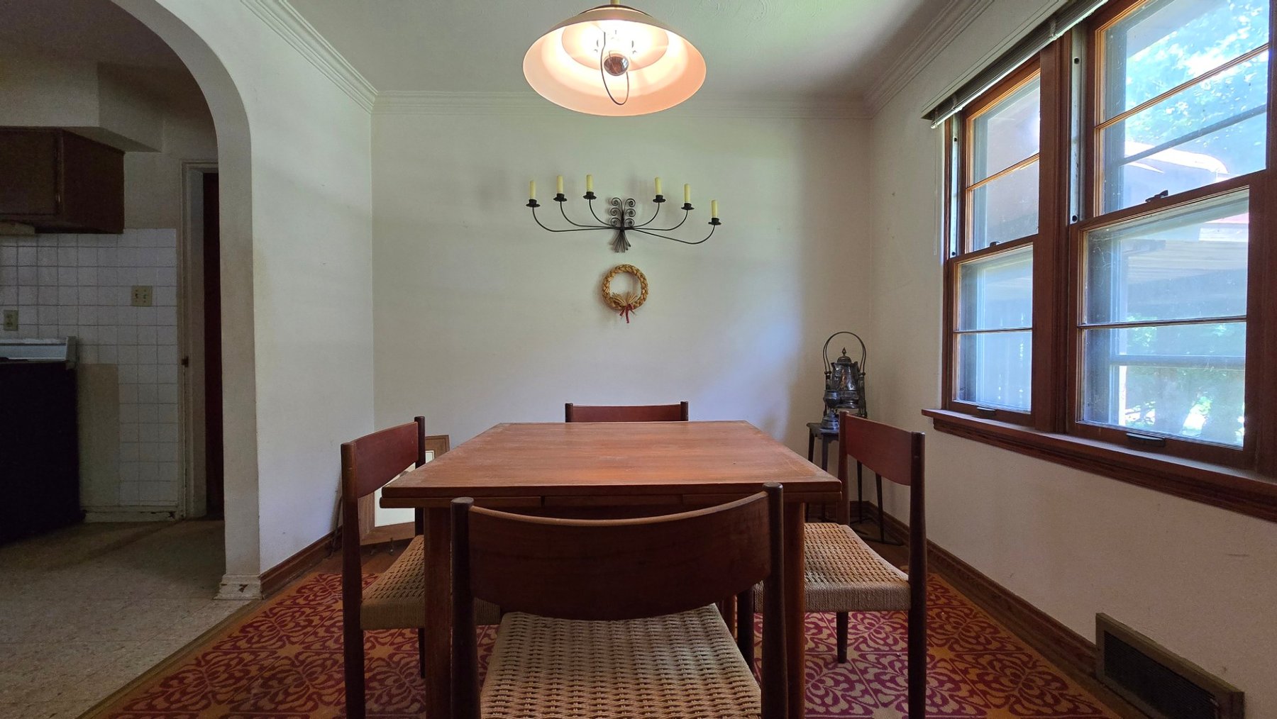 Image for Mid-Century Modern Home Ready for New Owner at Auction