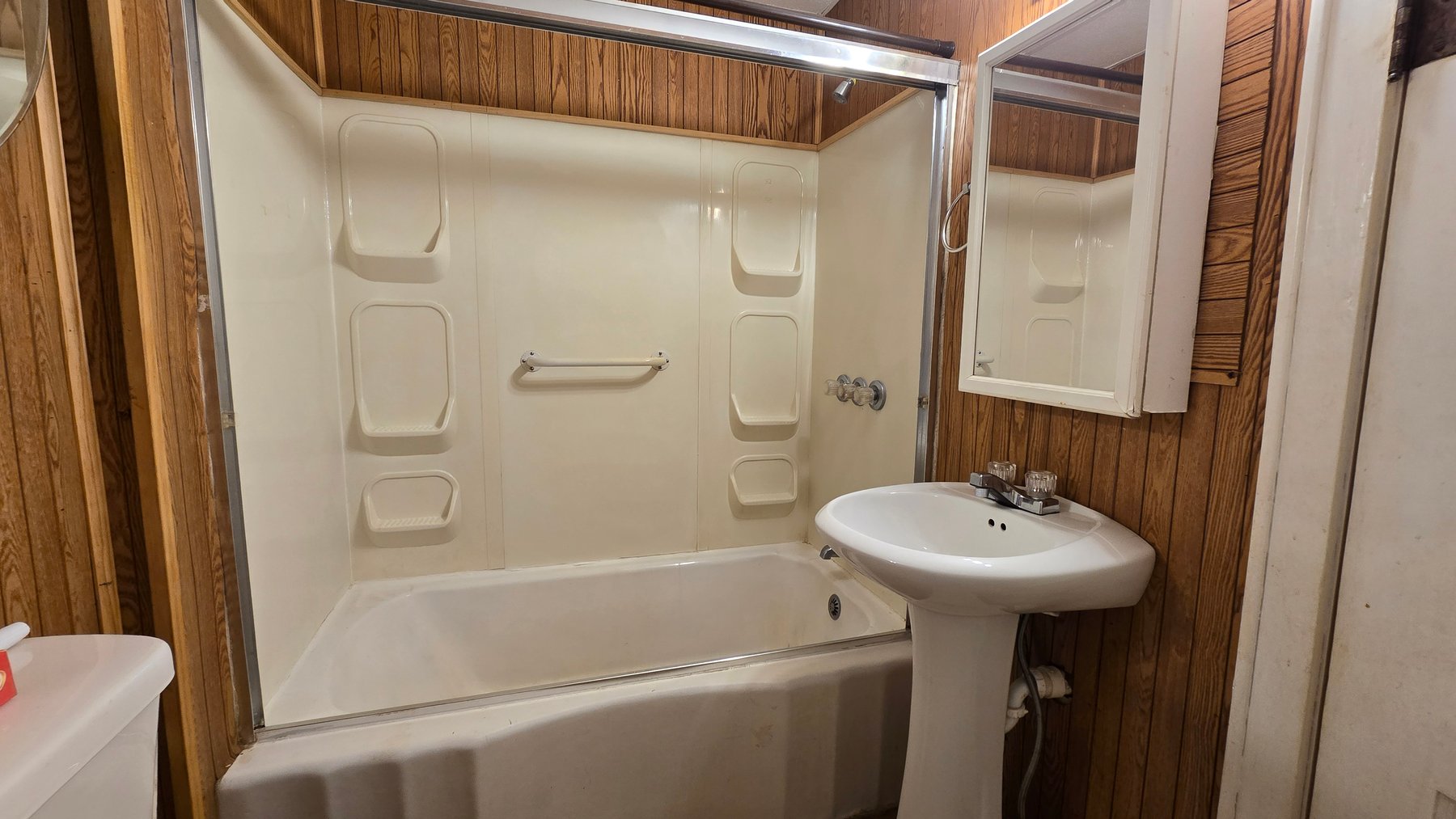 Image for Charming West Frankfort Home Ready for New Owner at Auction