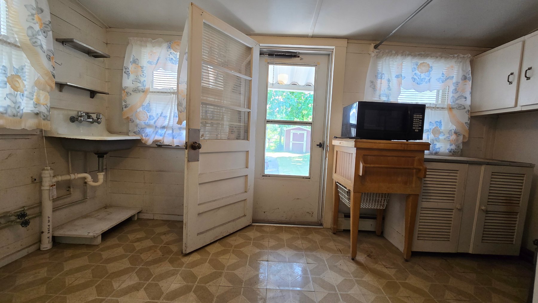 Image for Charming West Frankfort Home Ready for New Owner at Auction