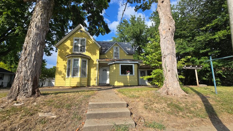 Image for FORMER FLORIST SHOP REAL ESTATE AUCTION