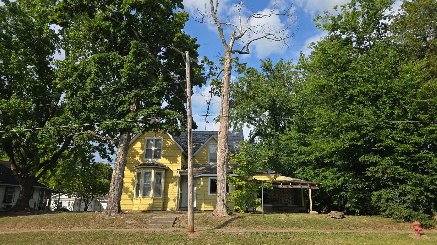 Image for FORMER FLORIST SHOP REAL ESTATE AUCTION