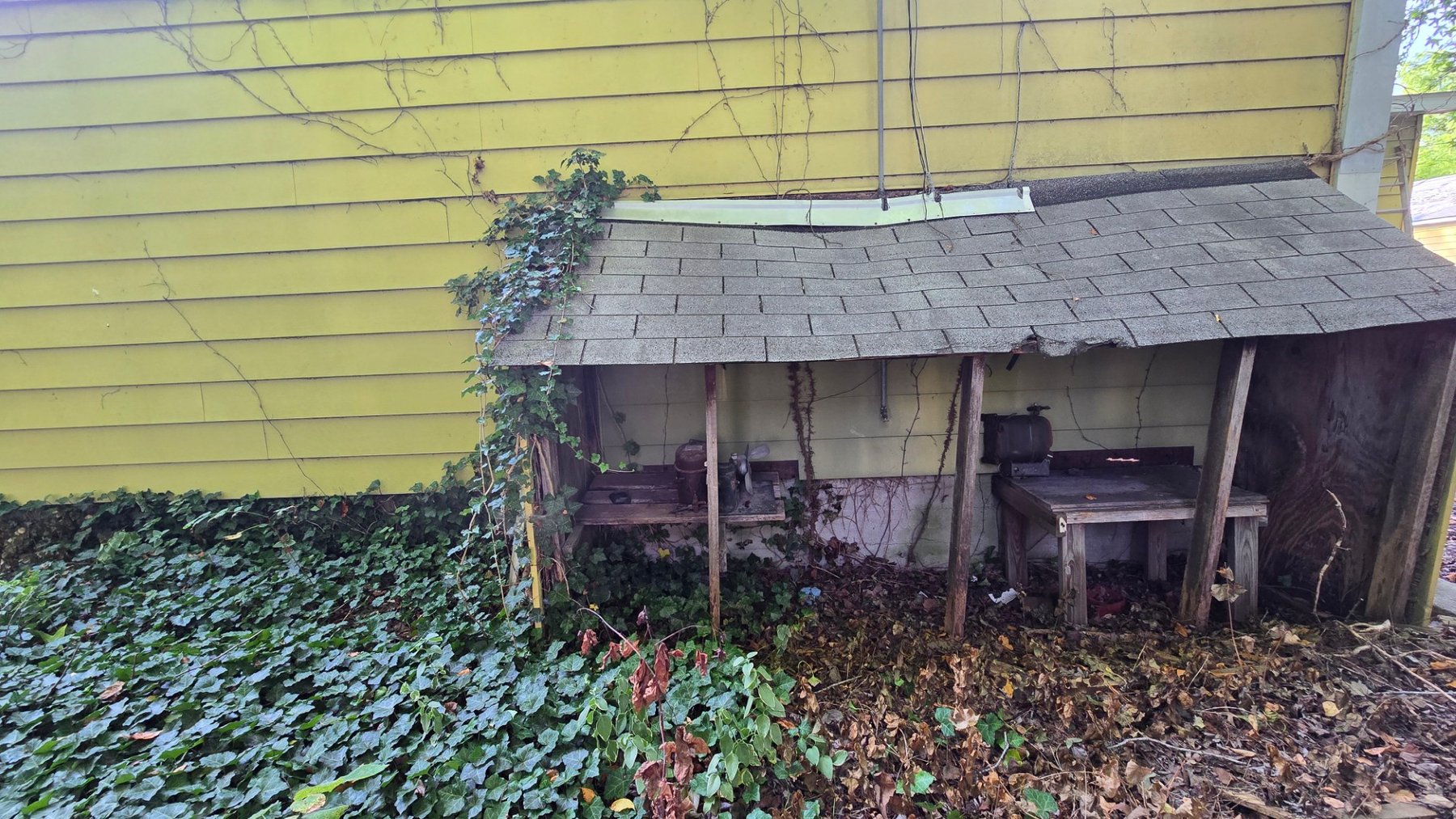 Image for FORMER FLORIST SHOP REAL ESTATE AUCTION