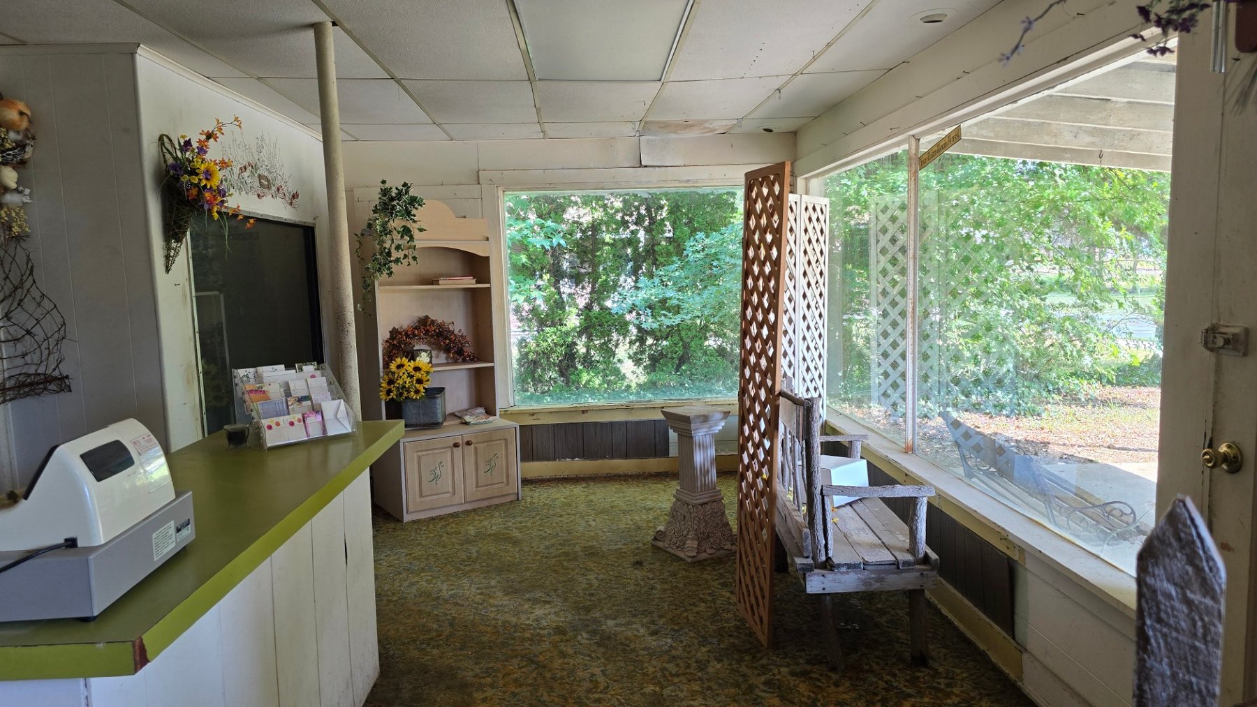 Image for FORMER FLORIST SHOP REAL ESTATE AUCTION