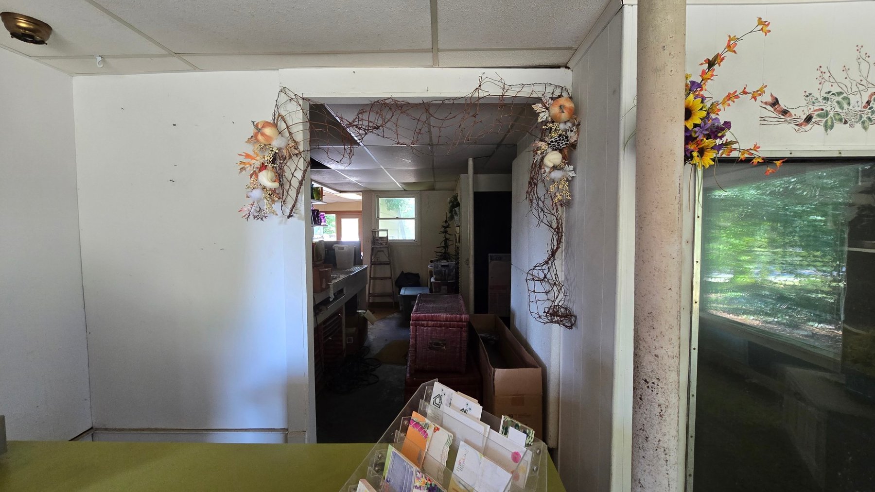 Image for FORMER FLORIST SHOP REAL ESTATE AUCTION