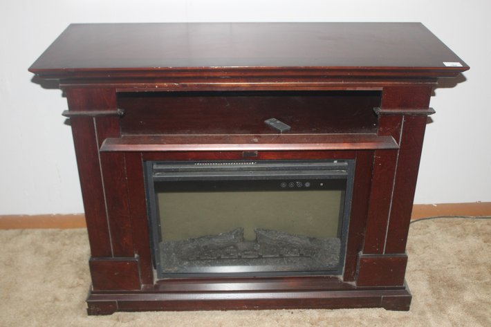 Image for Estate & Home Goods Auction – Furniture, Decor, Tools & More