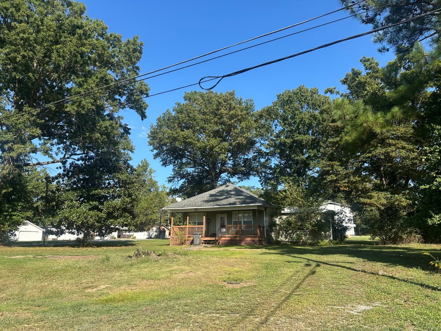 Image for Corner Lot Charm in Carterville Online Only Real Estate Auction