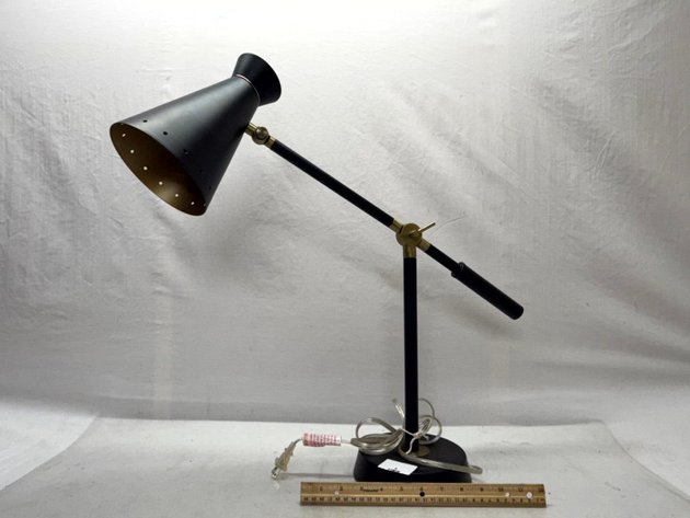 Image for Mid-Century, Art Glass & Vintage Collectibles Auction