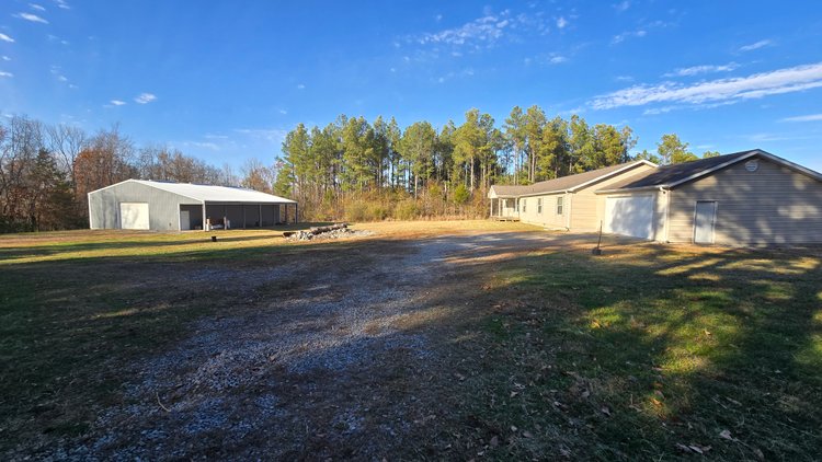Image for Home, Pole Barn, and Approx. 100 +/- Acres