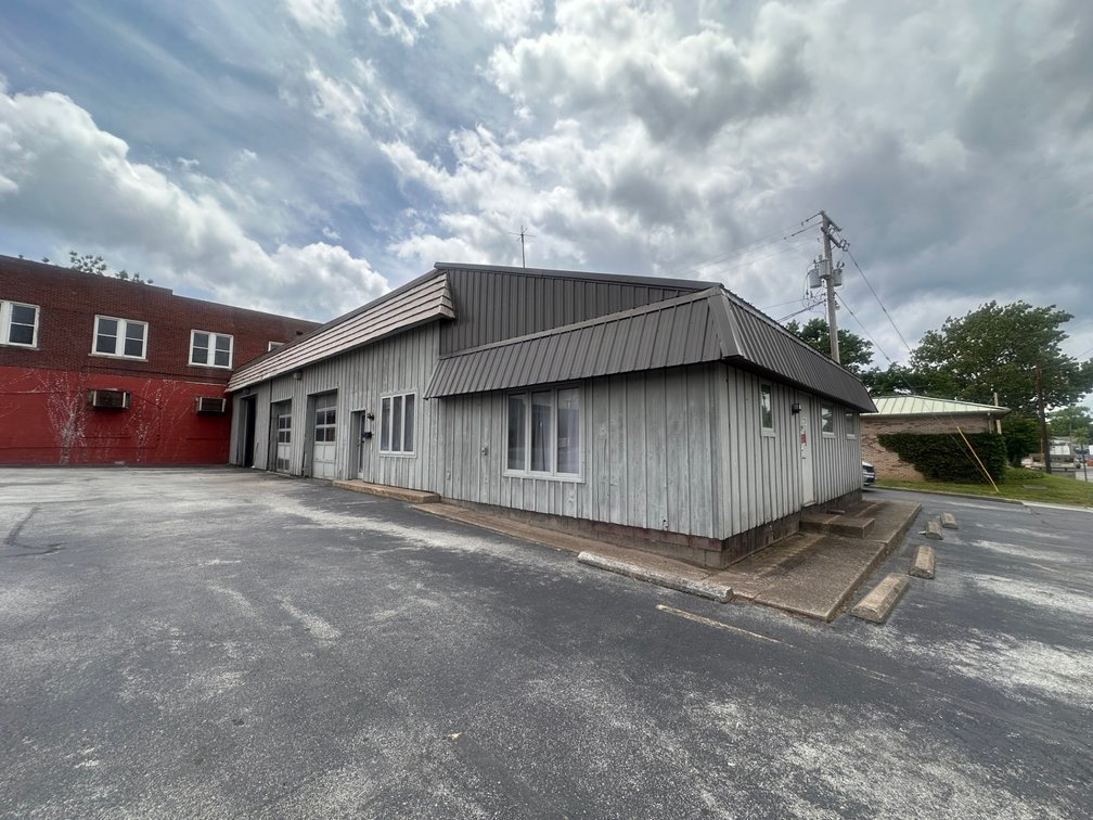 Image for 201 S Park Ave Herrin IL 62948