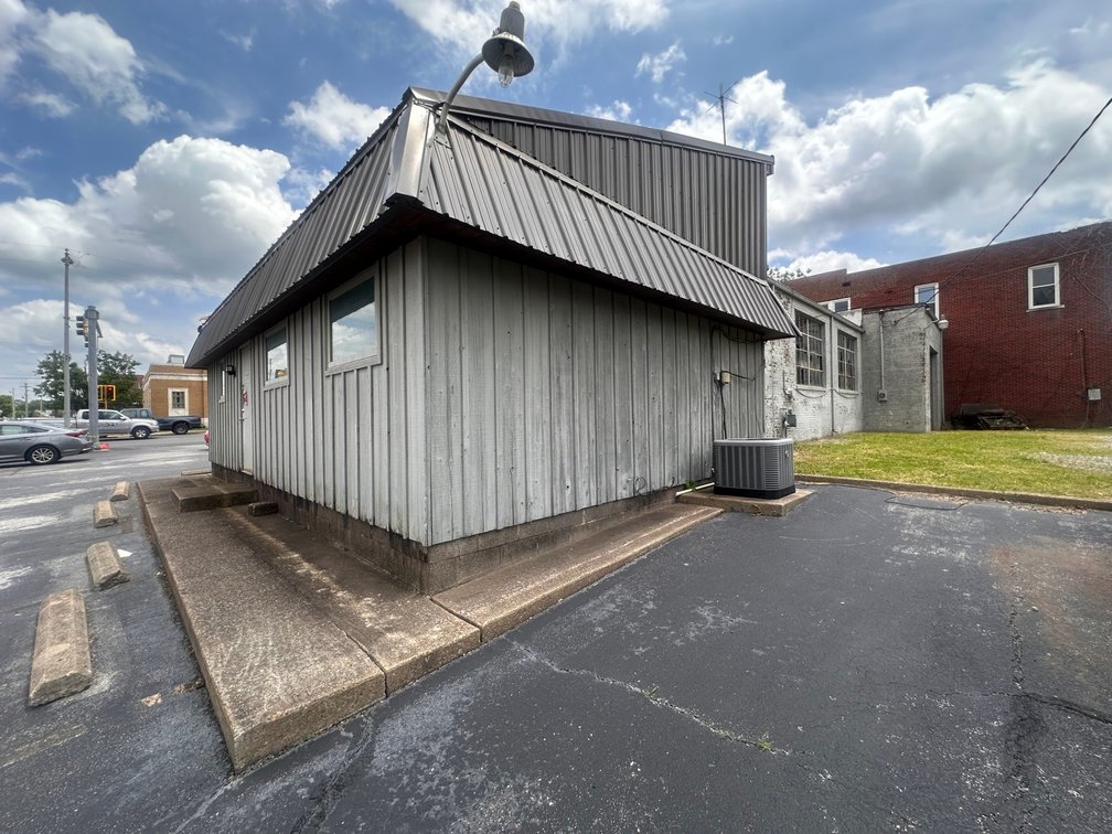Image for 201 S Park Ave Herrin IL 62948