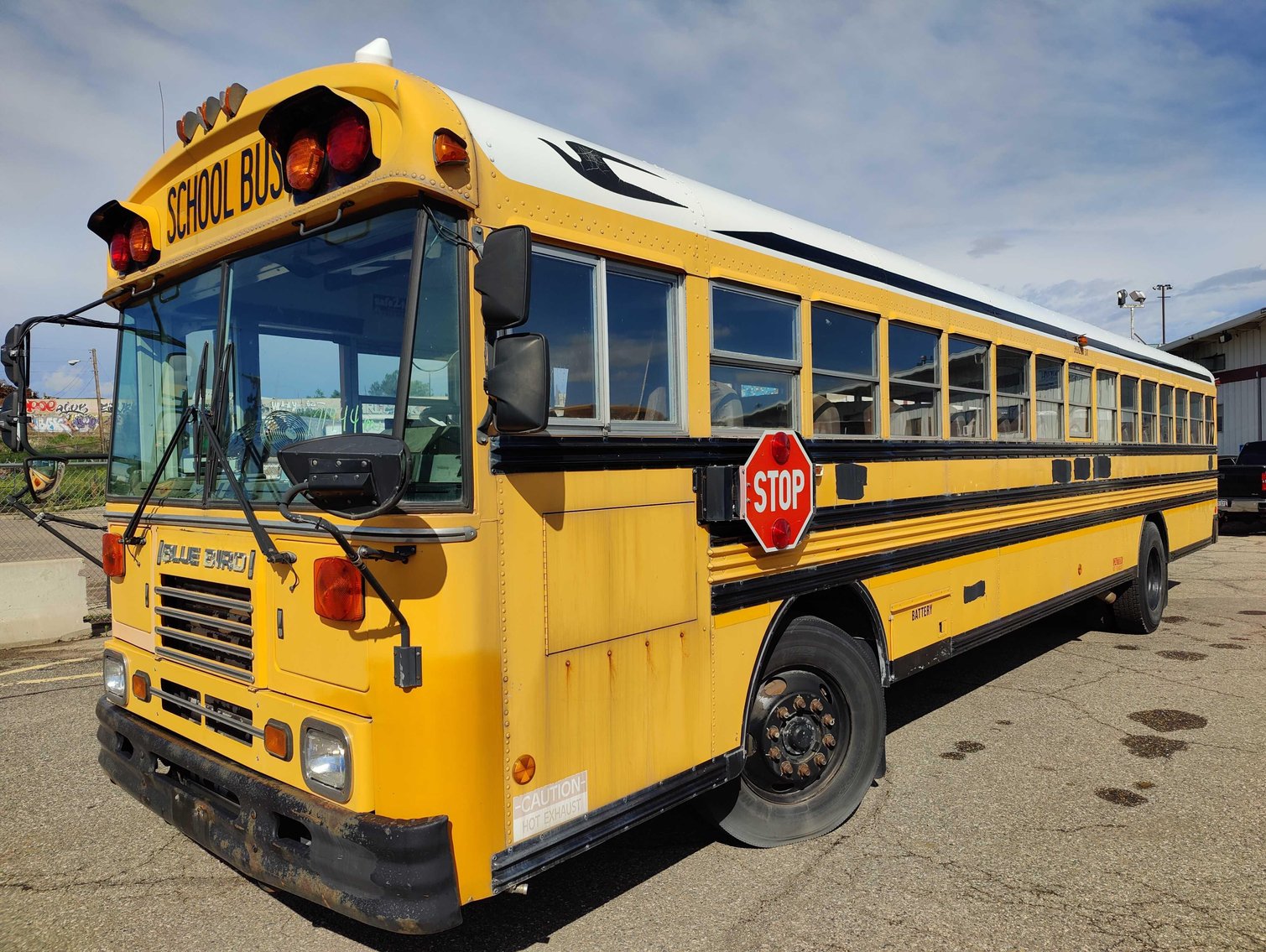 Image for DENVER PUBLIC SCHOOLS-(4) 2000 Bluebird 77 Passenger School Buses