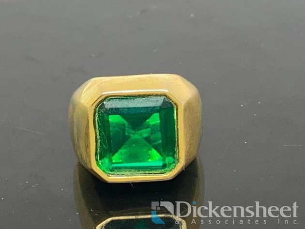 Image for Gold Tone Ring With Green Stone