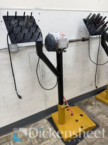 Image for PEDESTAL FLOOR CARVER
