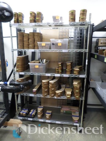 Image for METRO STYLE CHROME ADJUSTABLE WIRE RACK & CONTENTS
