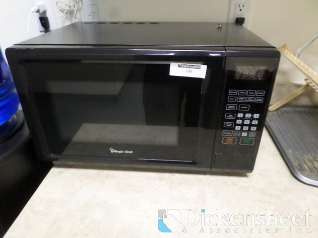 Image for MAGIC CHEF MICROWAVE