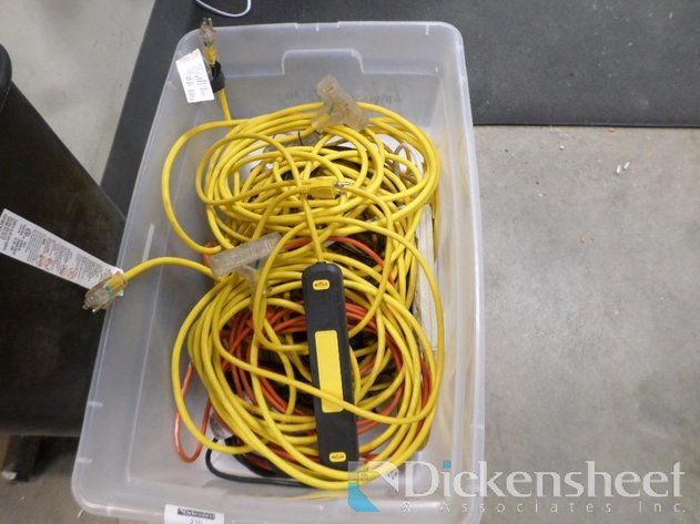 Image for LOT OF ELECTRICAL CORDS